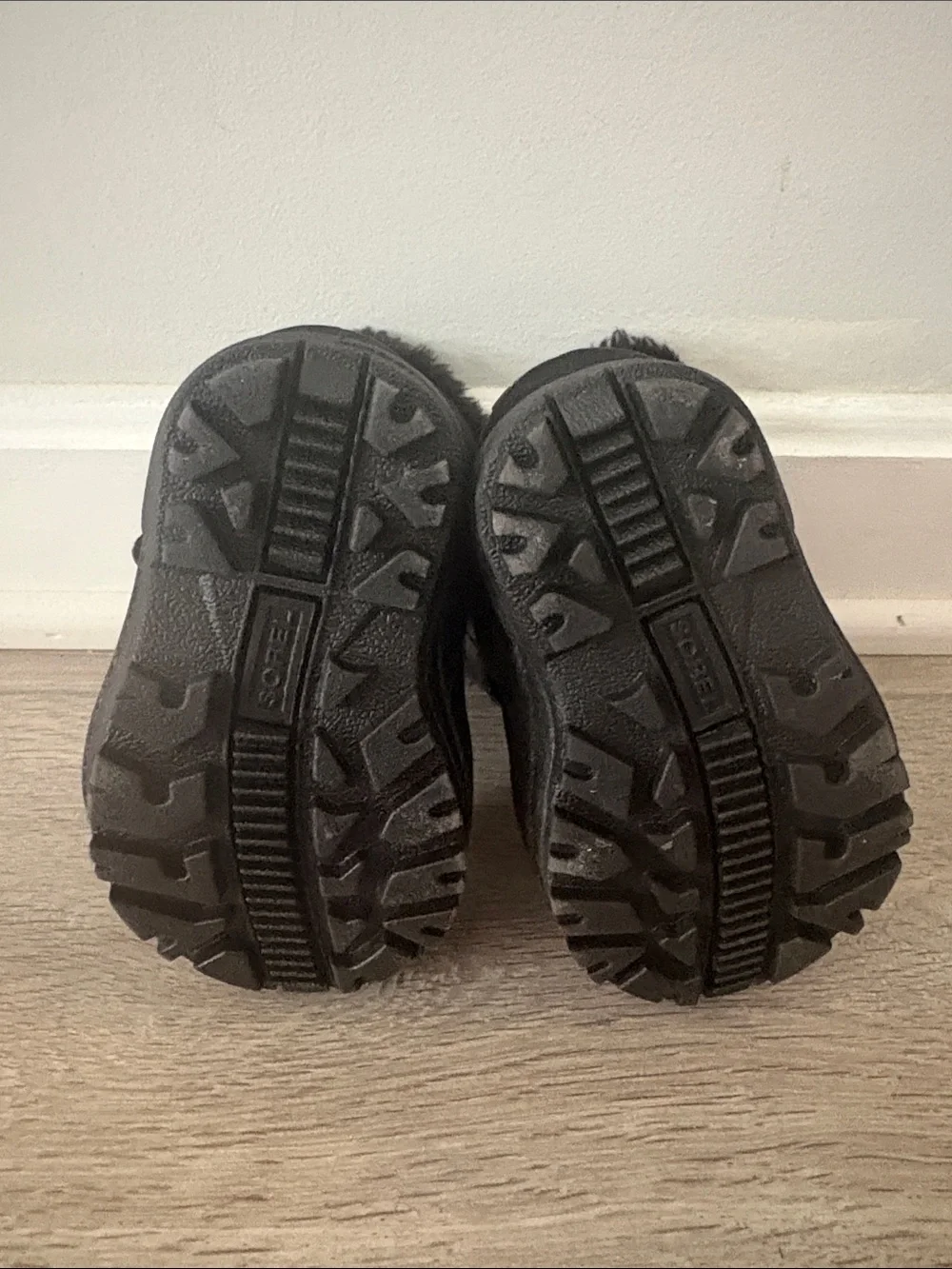 Kids black Sorel boots